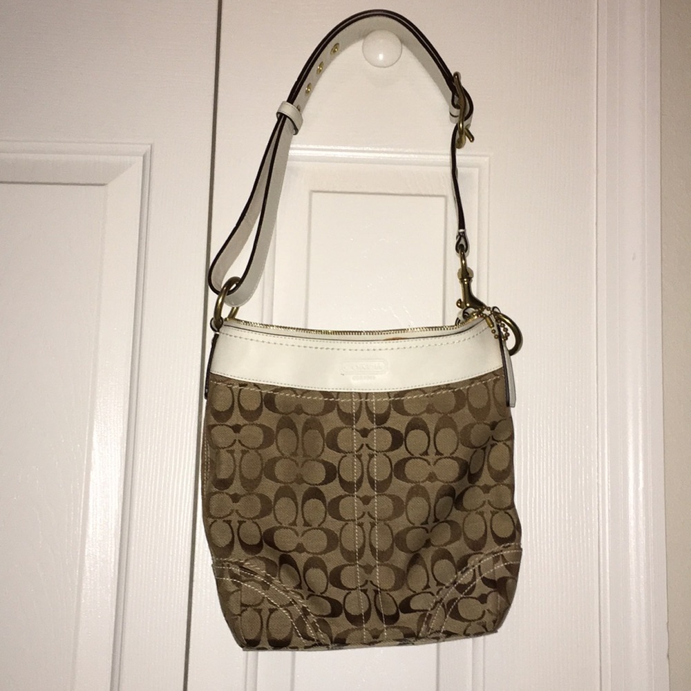 Coach purse - Picture 2 of 7